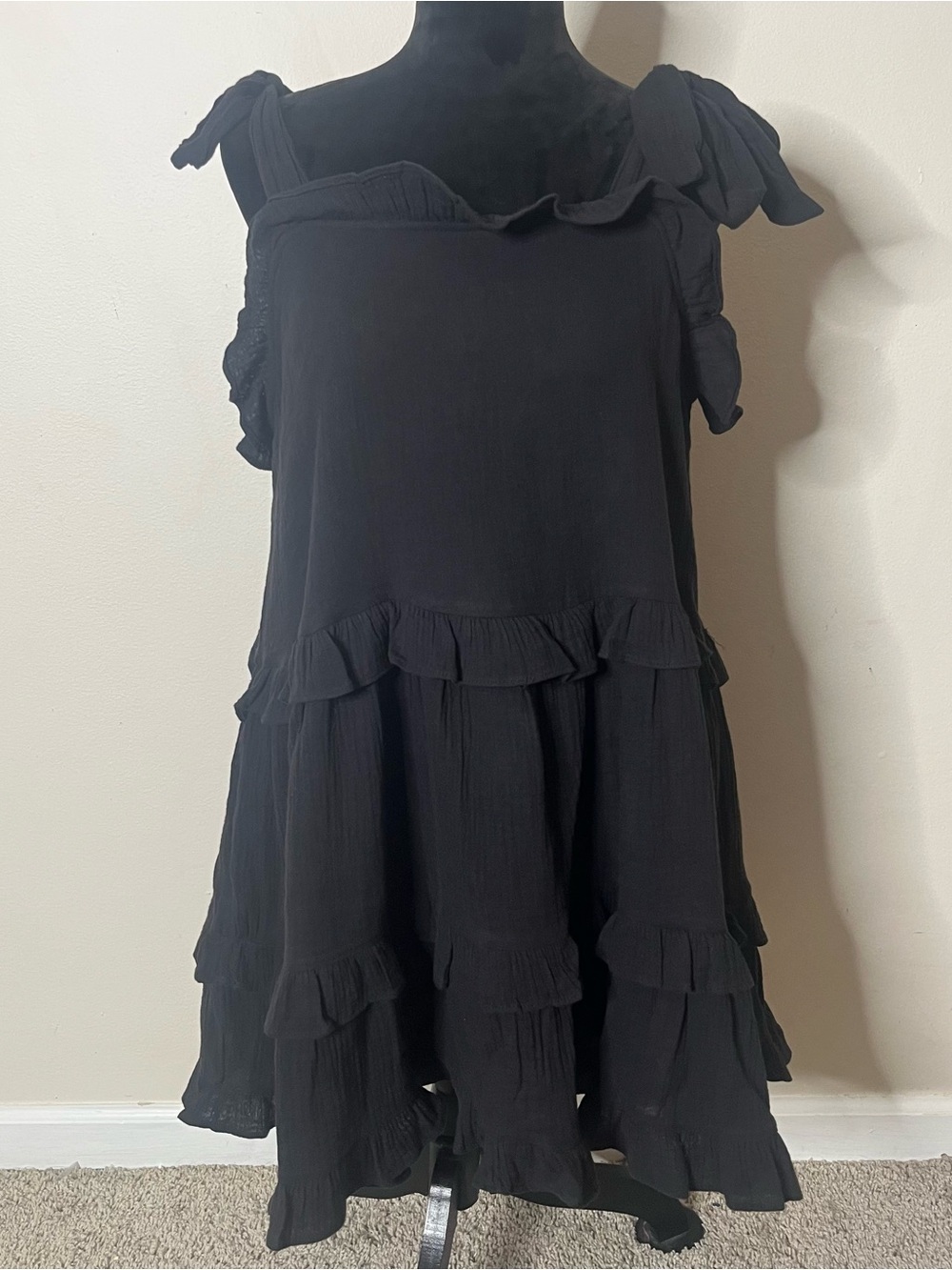 &Merci Women’s Black Gauze Cotton Tie Shoulder Ruffled Tiered Women's Dress Sz M
